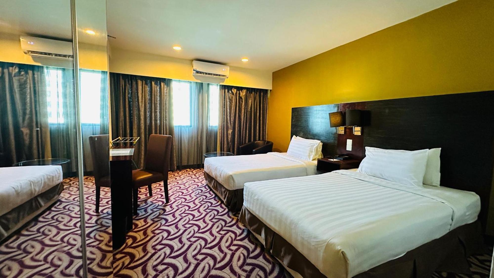 Hotel Ming Garden & Residences 4*