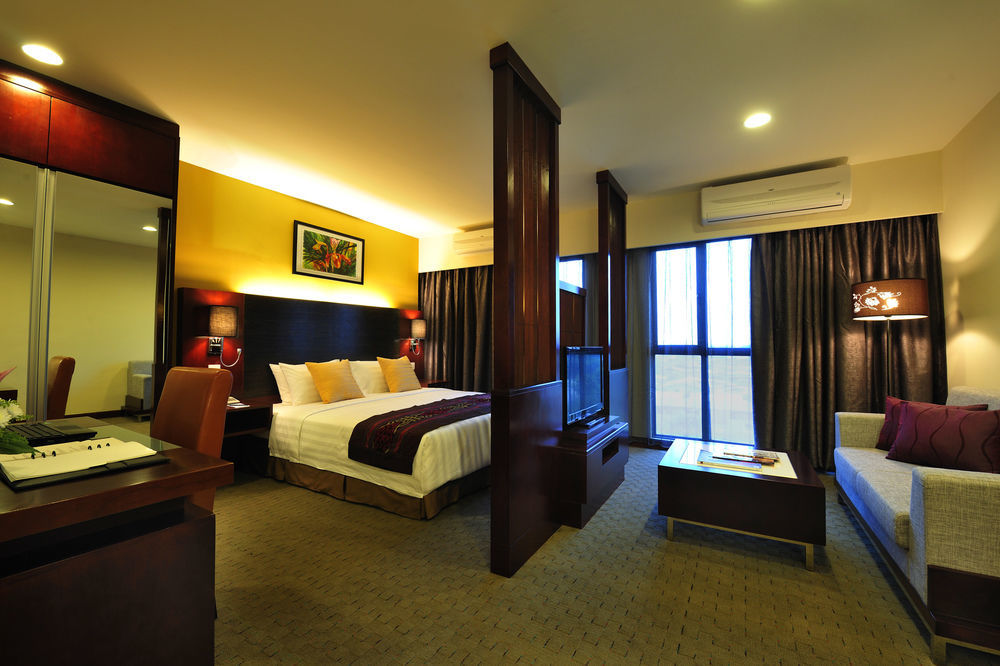 Ming Garden & Residences Hotel 4*