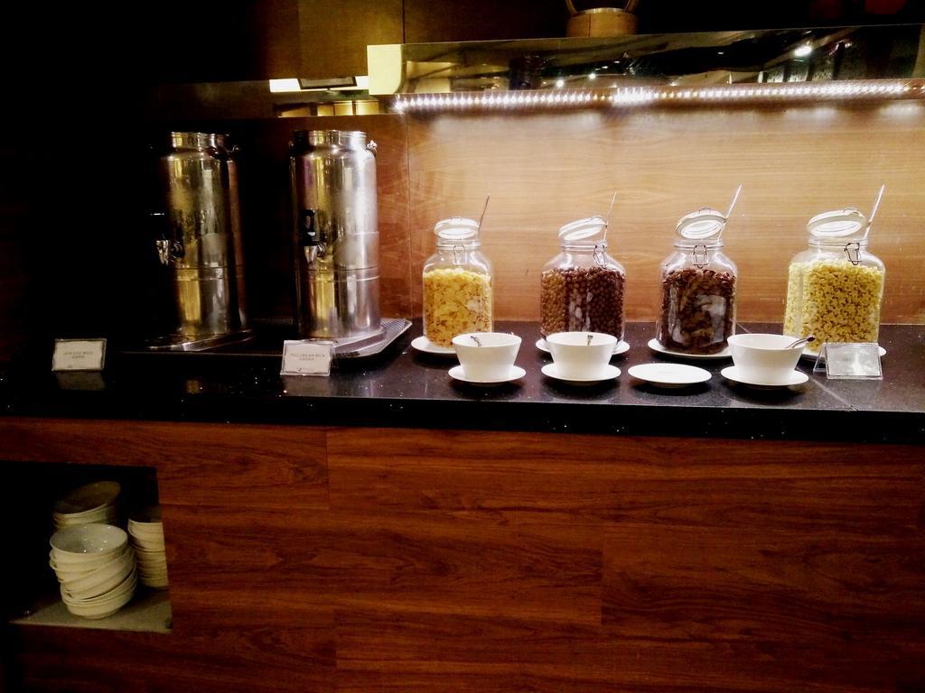Ming Garden & Residences Hotel